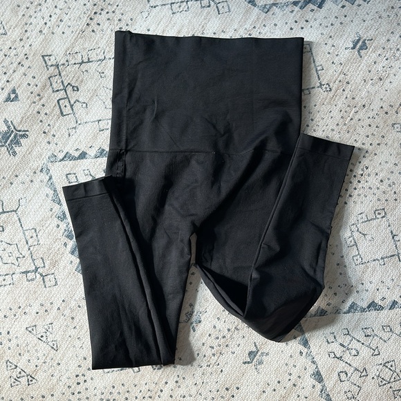 ✨ NEW BELLY BANDIT Mother Tucker® Postpartum Compression Leggings - Picture 4 of 5